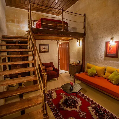 Cappa Rossa Cave Hotel