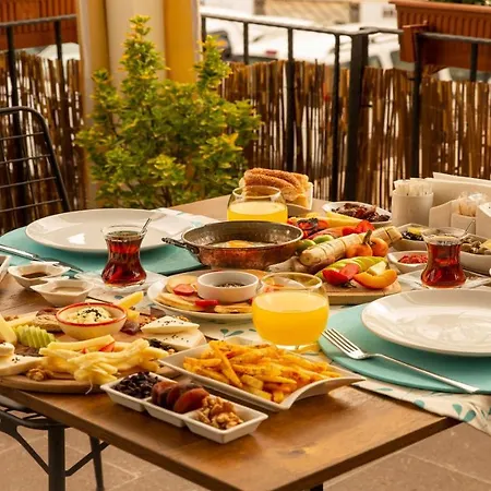 Cappa Rossa Cave Hotel 3*