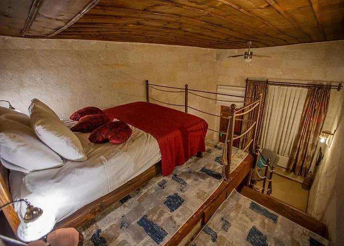 ホテル Cappa Rossa Cave ウルギュップ