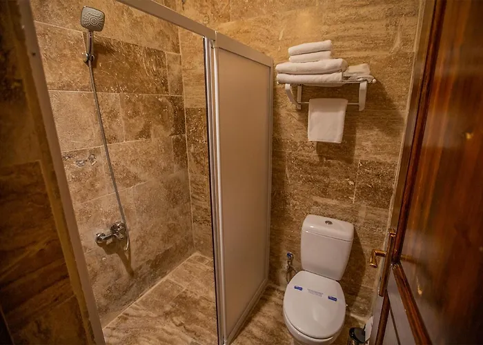 Cappa Rossa Cave 3* ウルギュップ