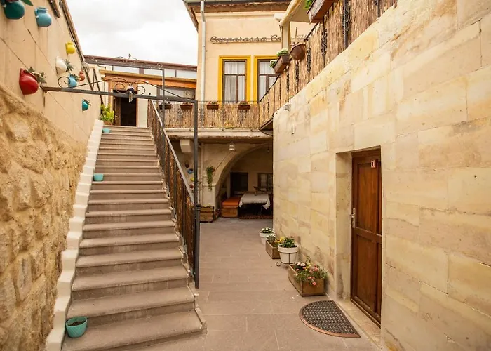 Cappa Rossa Cave 3* ウルギュップ