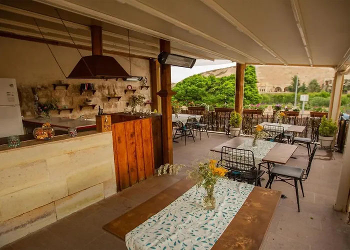 ホテル Cappa Rossa Cave ウルギュップ