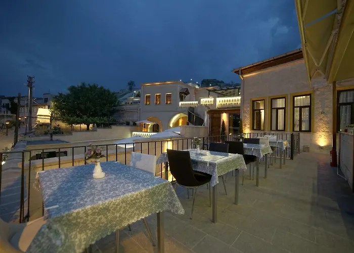 ホテル Cappa Rossa Cave ウルギュップ